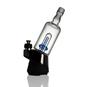 Puffco Peak Pro glass attachment with Wiidz Tipsy black installed, oriented east.