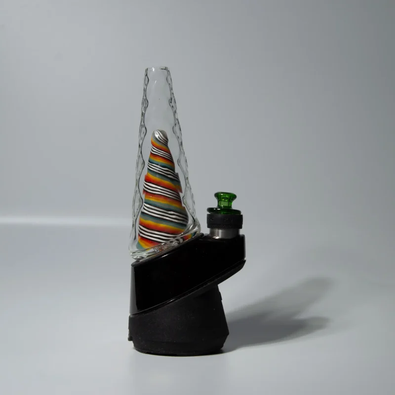 Puffco Peak Pro glass attachment with Wiidz diamond installed, oriented west, showcasing its sleek design and functionality in a high-resolution image.