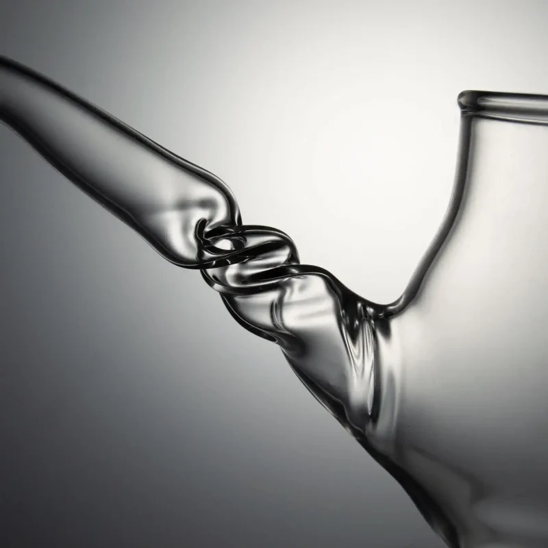 Puffco Proxy glass attachment showcasing the Wiidz Wizard compact design, ideal for enhancing your vaping experience with style and functionality.